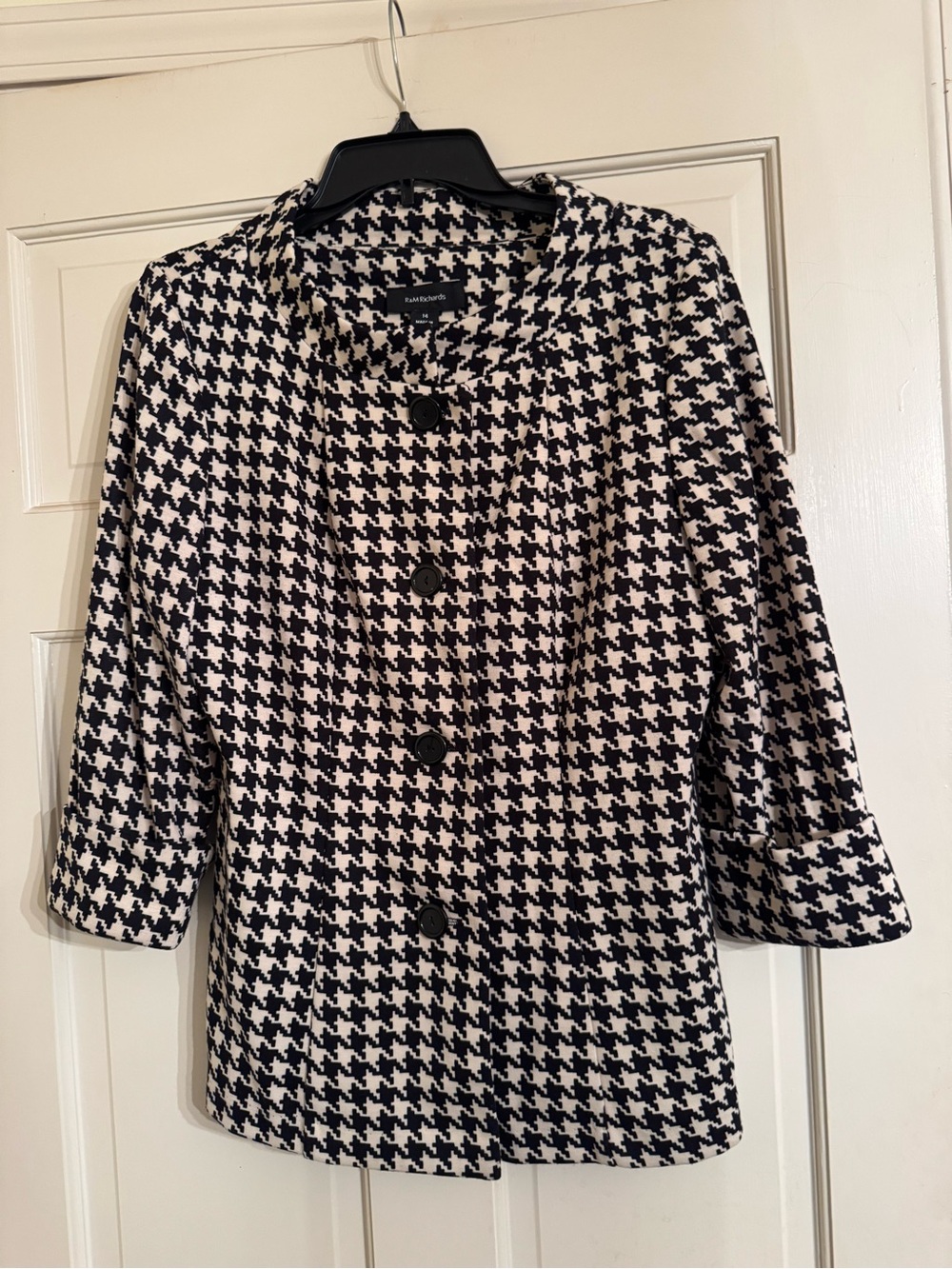 R&M Richards Black and White Houndstooth Blazer Jacket